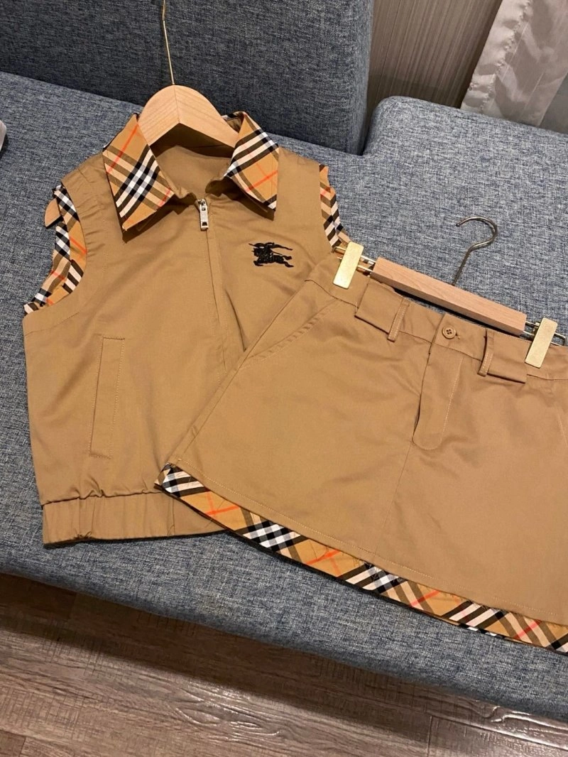 Burberry Dress Suits Sustainable 99181