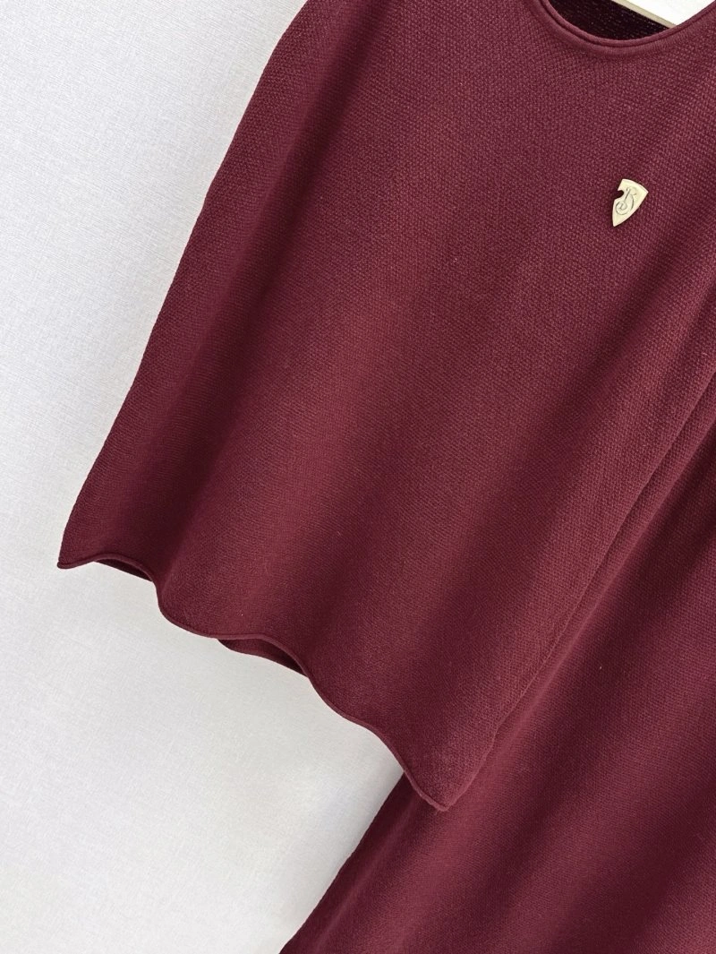 UrbanChic Burberry Dress Suits 99117