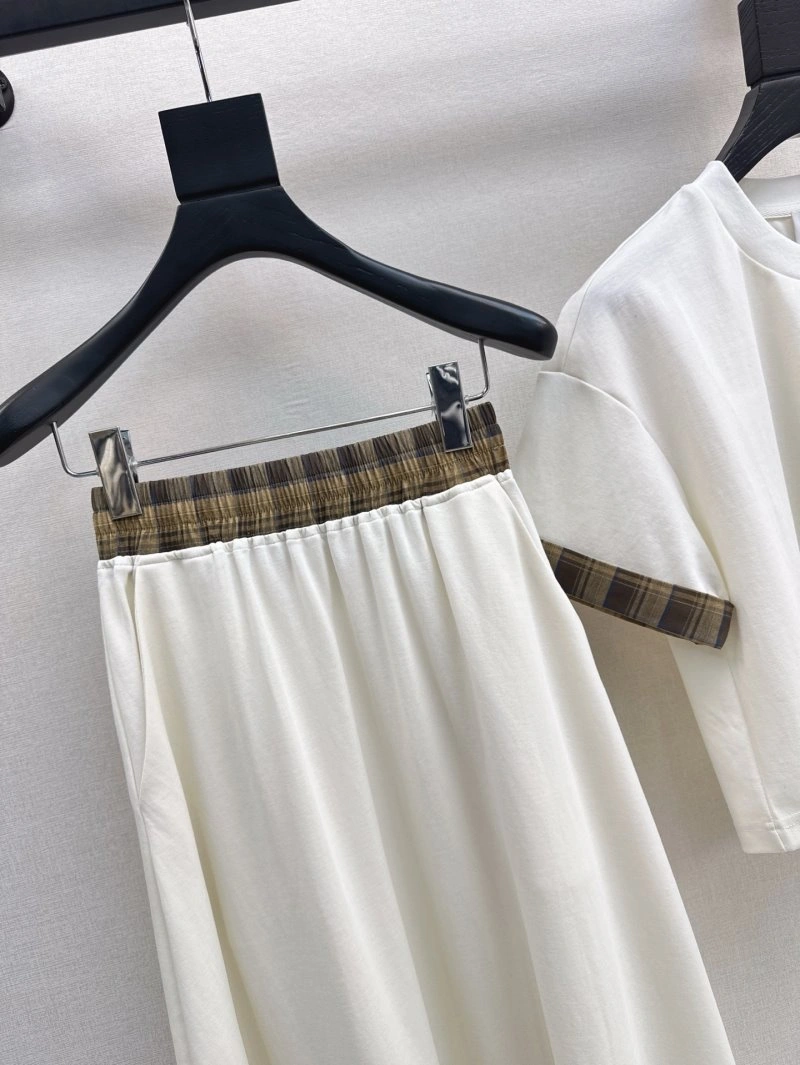 EasyMatch Burberry Dress Suits 99203