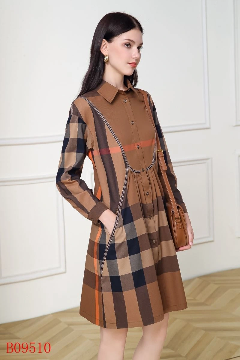 MoistureWicking Burberry Dress 104980