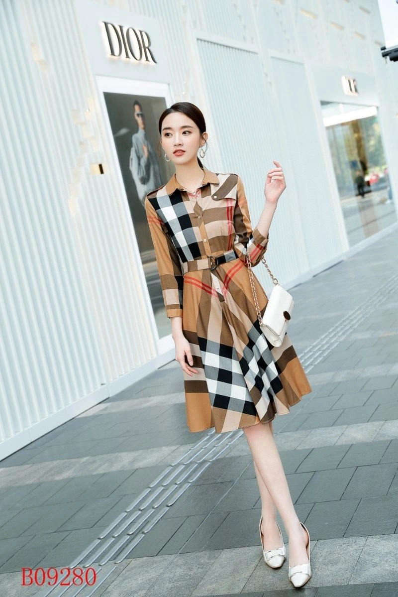Burberry Dress Casual 104994