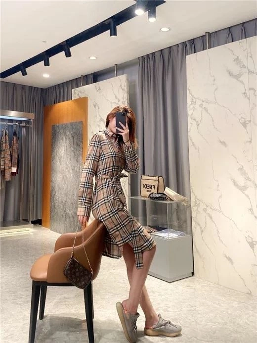 ZipUp Burberry Dress 104955
