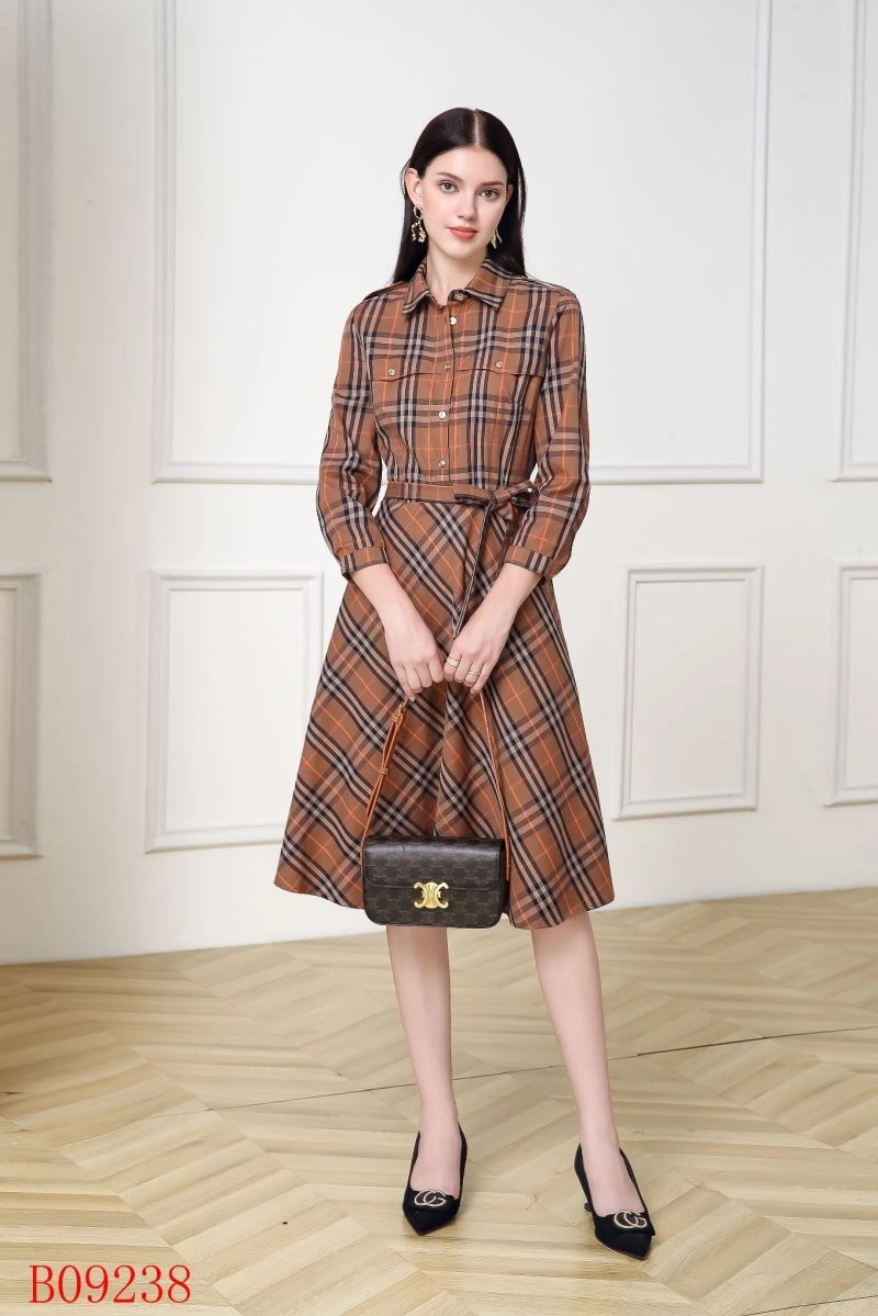 Burberry Dress ZipUp 104940