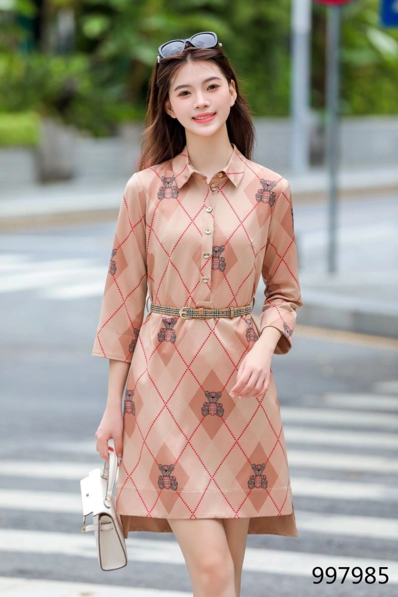 EyeCatching Burberry Dress 104939