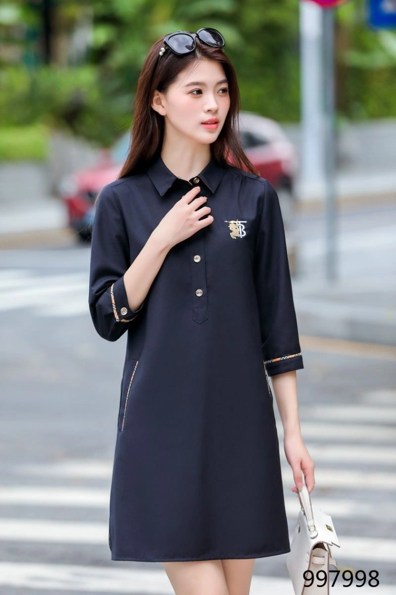 Burberry Dress MultiPurpose 104957
