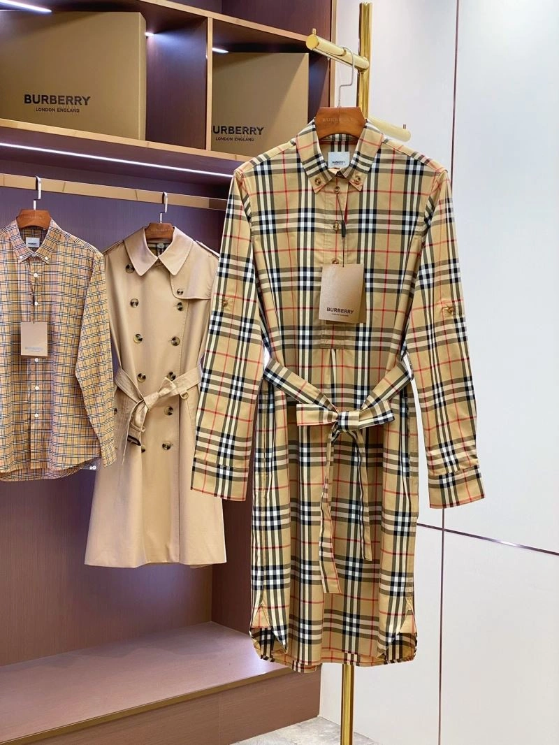Burberry Dress Breathable 104932