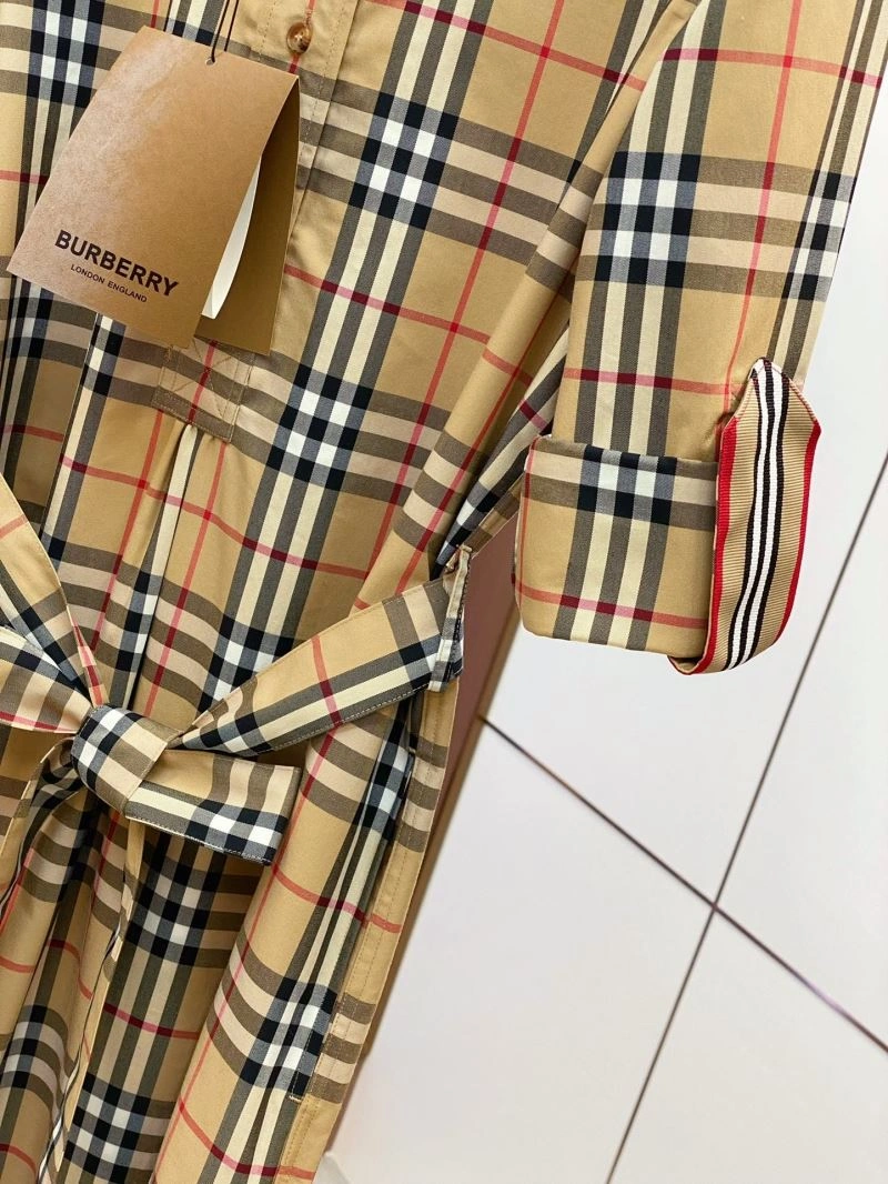Burberry Dress Breathable 104932