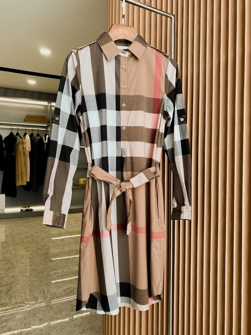 Burberry Dress Timeless 104929