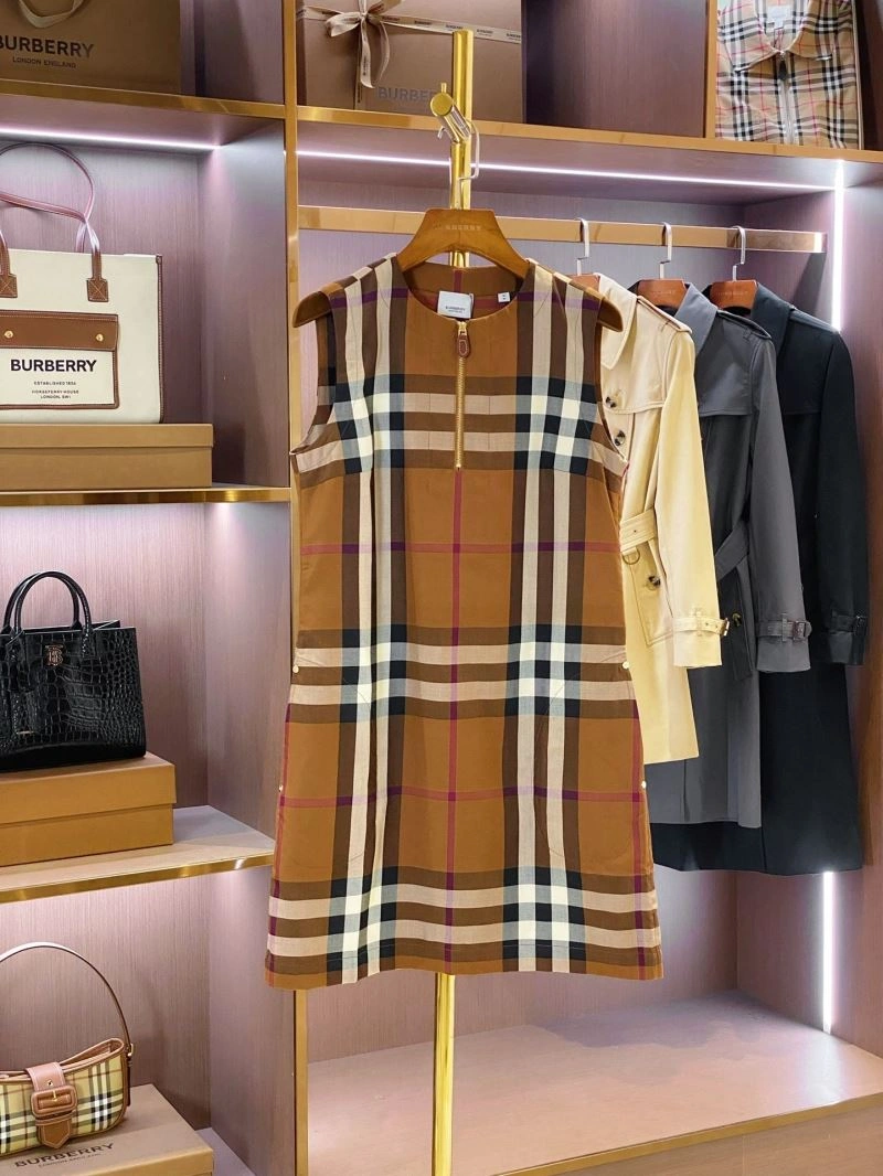 Modern Burberry Dress 104928