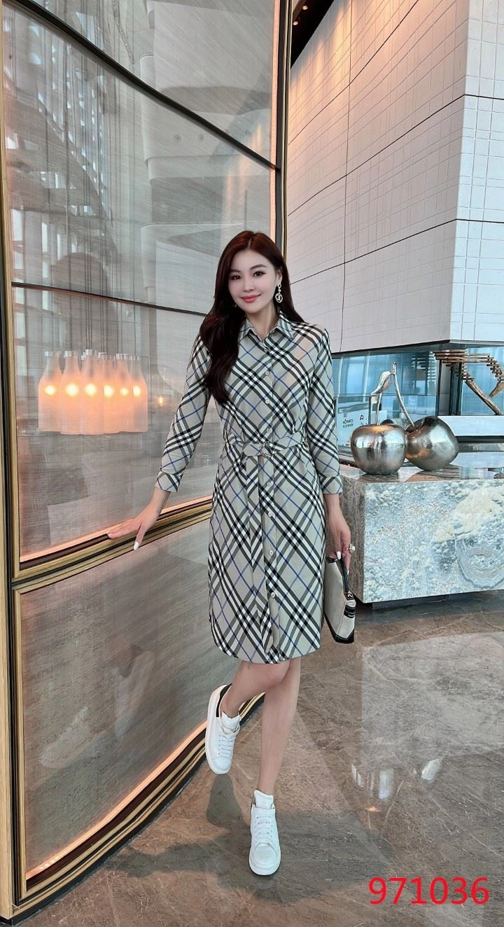 Burberry Dress RelaxedFit 104925