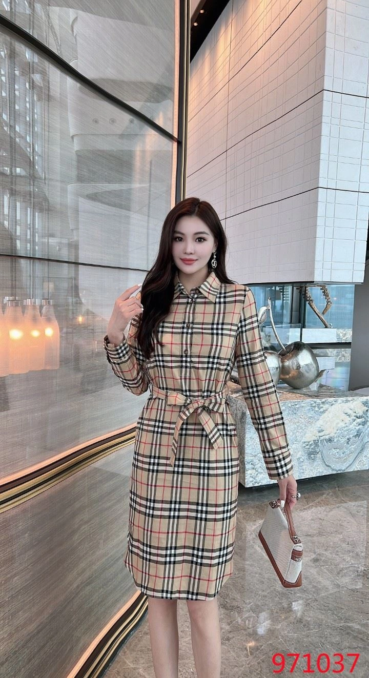 QuickDry Burberry Dress 104922
