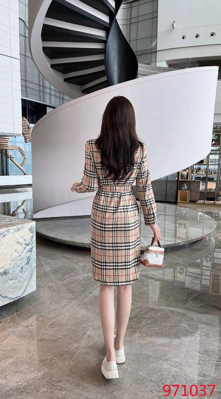 QuickDry Burberry Dress 104922