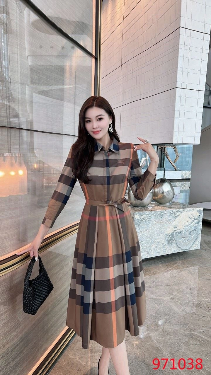 Burberry Dress Practical 104921