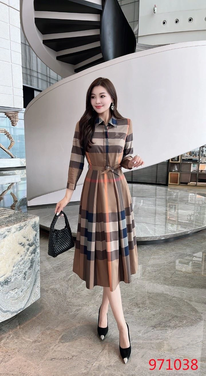 Burberry Dress Practical 104921
