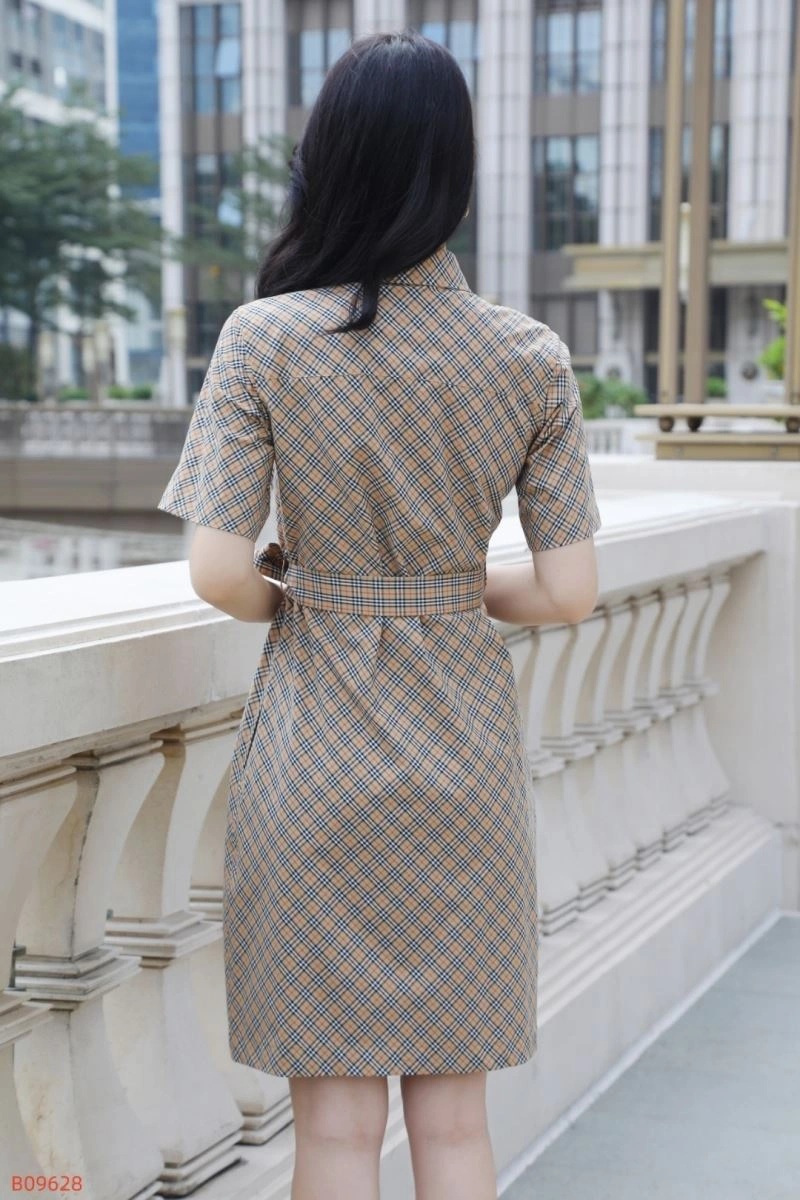 Vibrant Burberry Dress 104918