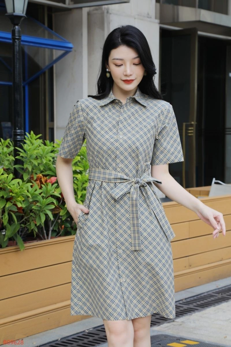 Vibrant Burberry Dress 104918