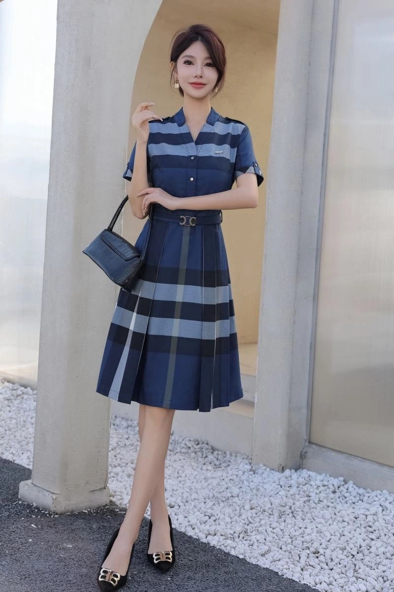 Burberry Dress WaterResistant 104894