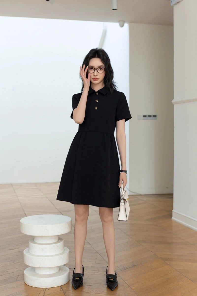 MoistureWicking Burberry Dress 104942