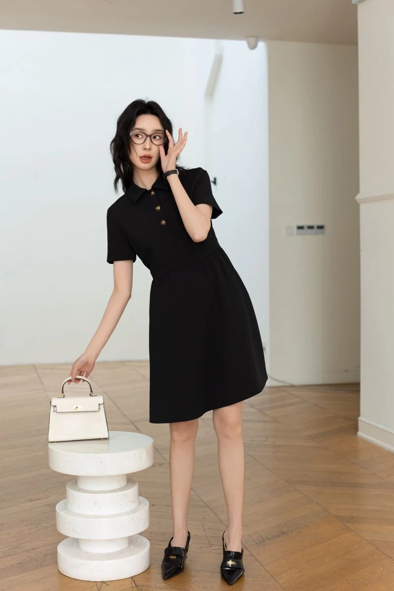 MoistureWicking Burberry Dress 104942