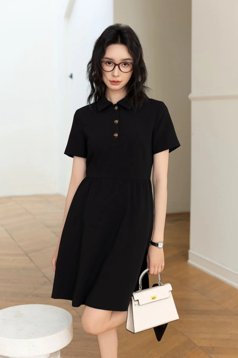 MoistureWicking Burberry Dress 104942