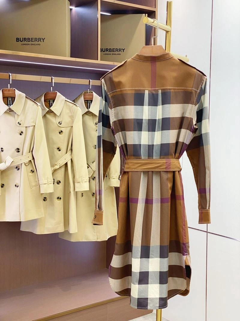 Effortless Burberry Dress 104860