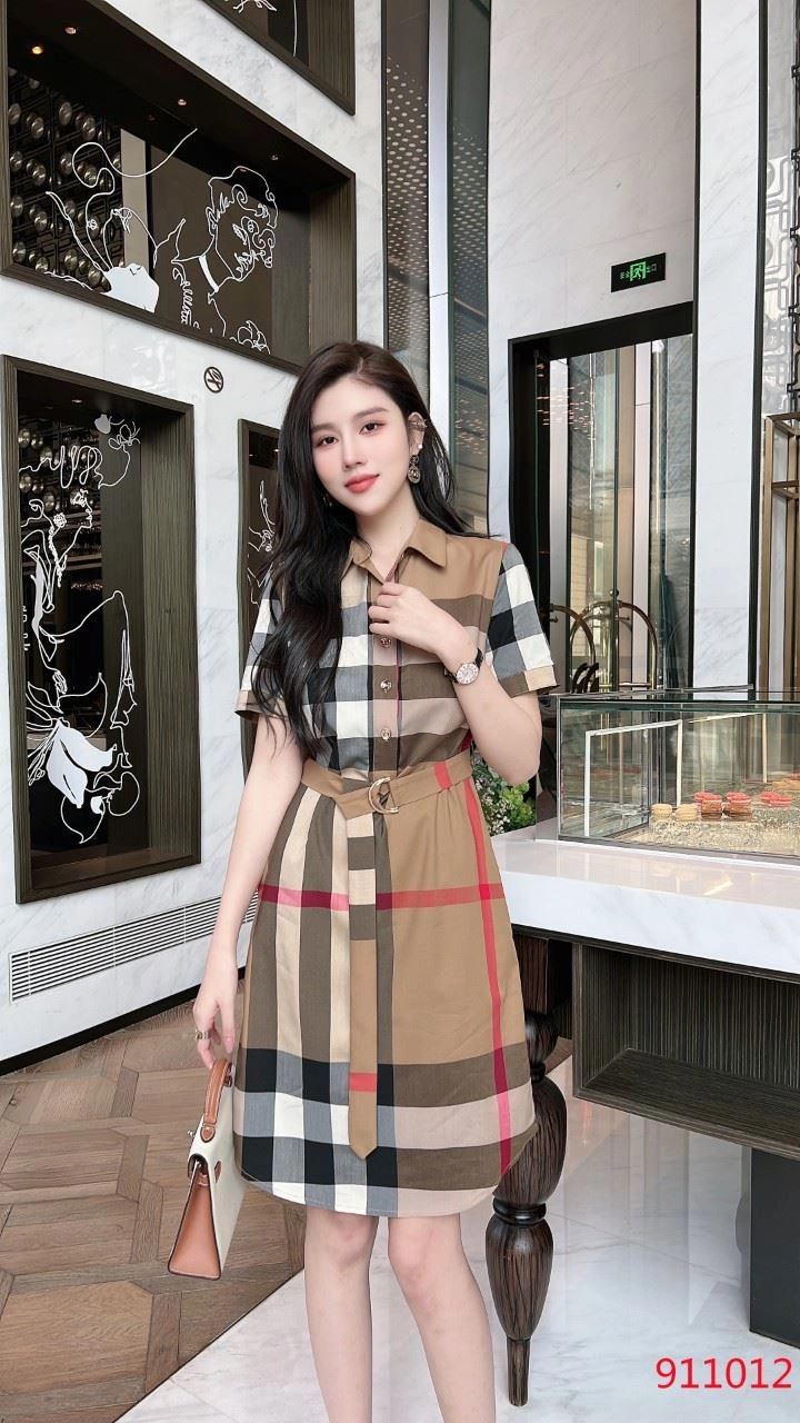 NewStyle Burberry Dress 104876