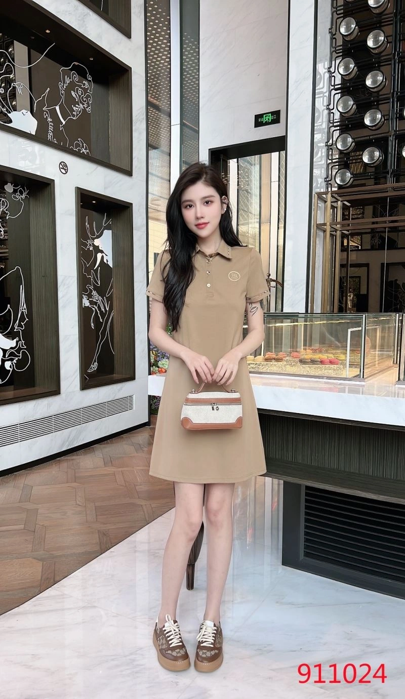 Burberry Dress Refined 104841