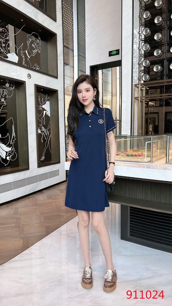 Burberry Dress Elegant 104873