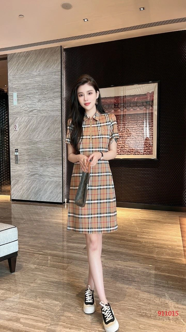 Burberry Dress Functional 104838
