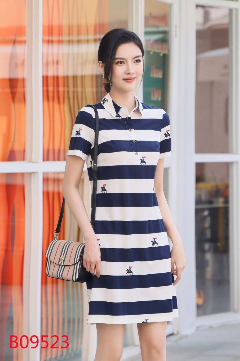 WellDesigned Burberry Dress 104829