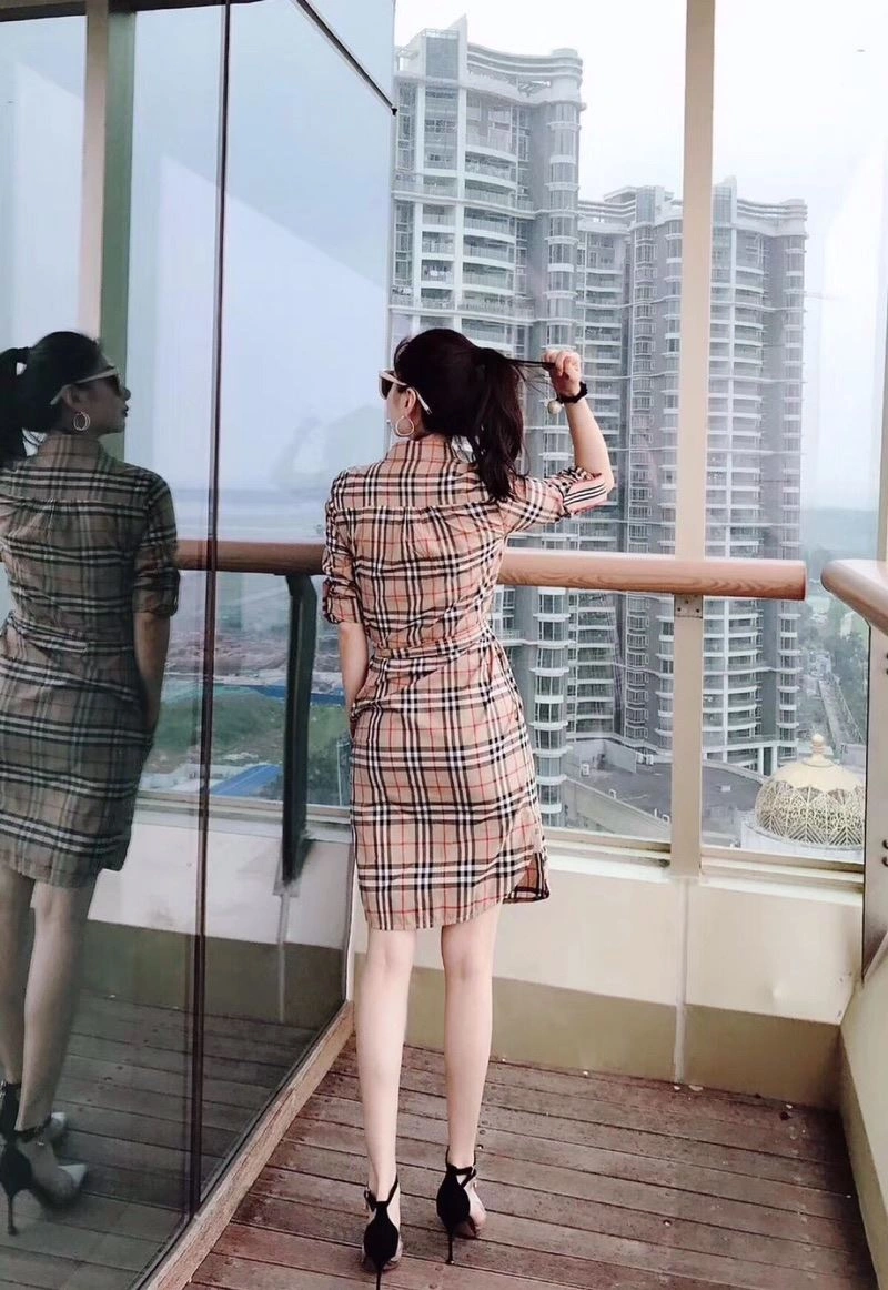 Burberry Dress Breathable 104857