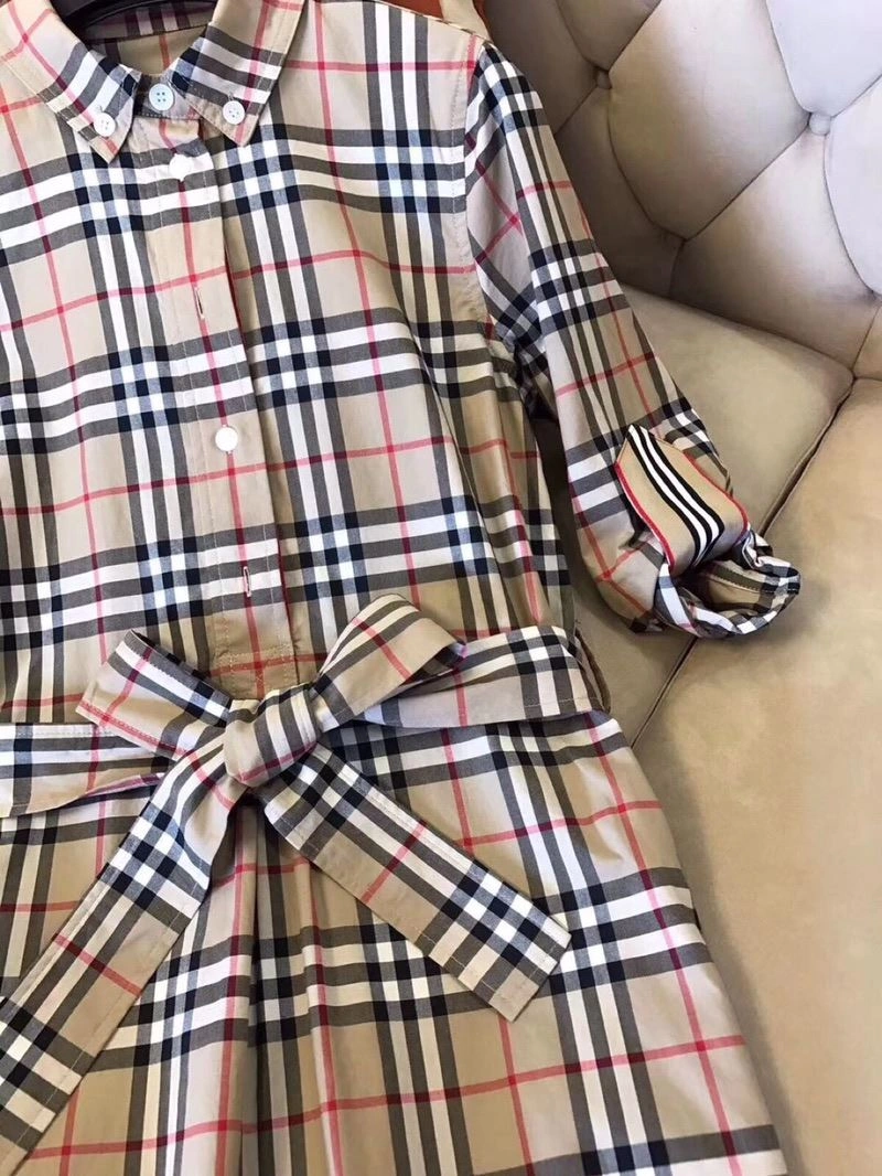 Burberry Dress Breathable 104857