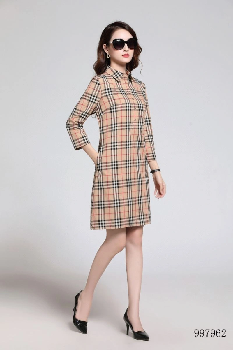 Burberry Dress Casual 104800