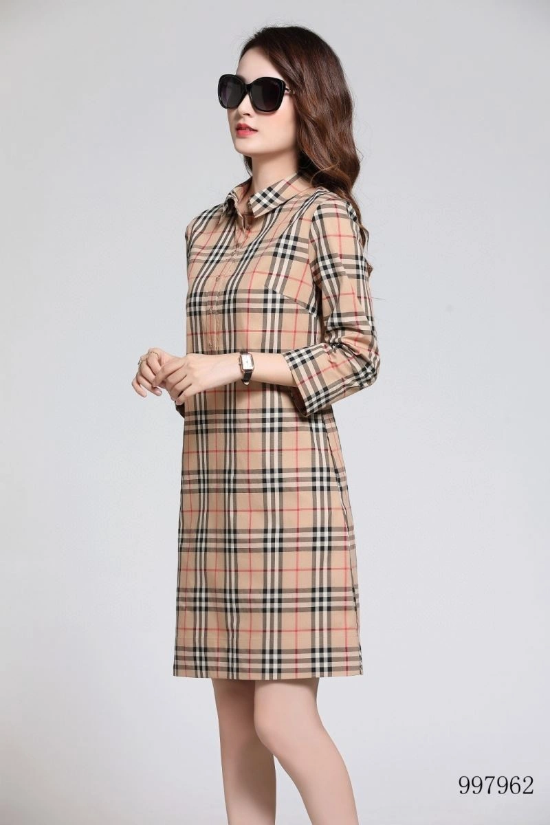 Burberry Dress Casual 104800