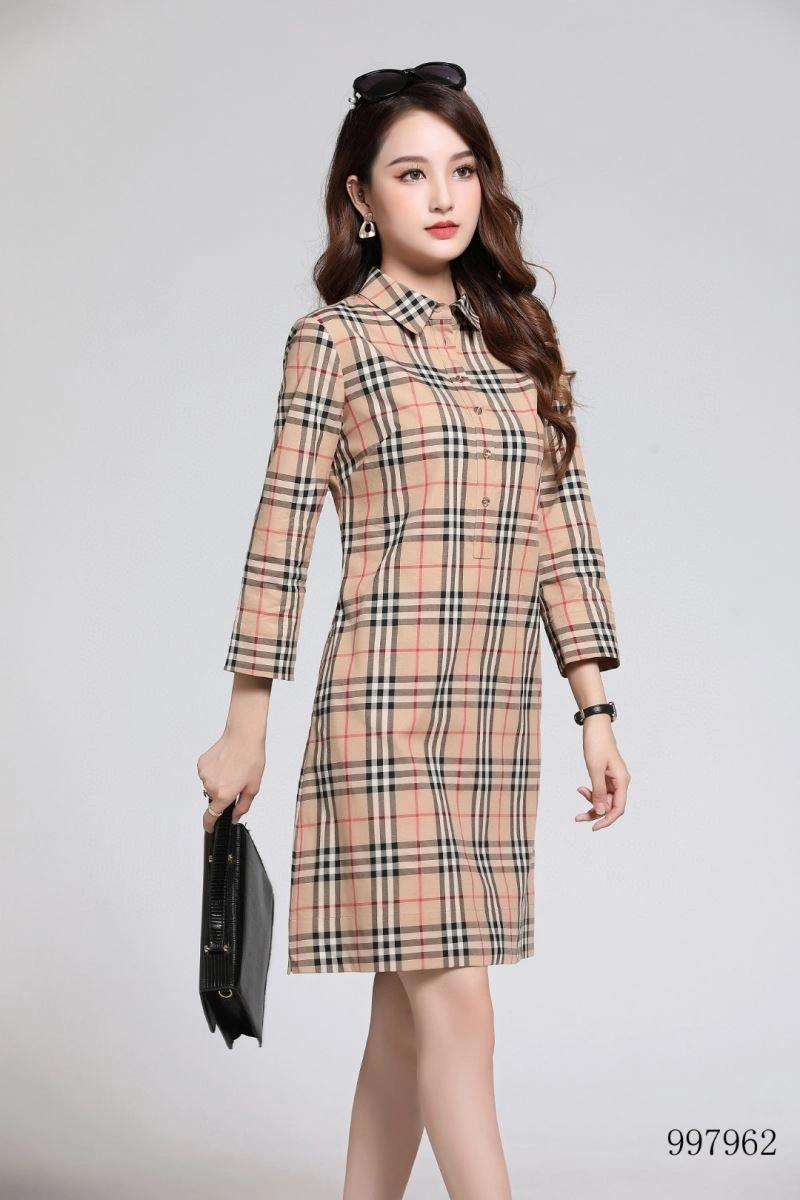 Burberry Dress Casual 104800