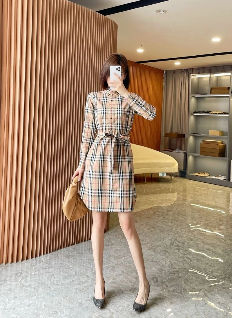 Burberry Dress Lightweight 104821