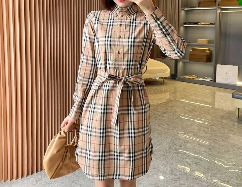Burberry Dress Lightweight 104821