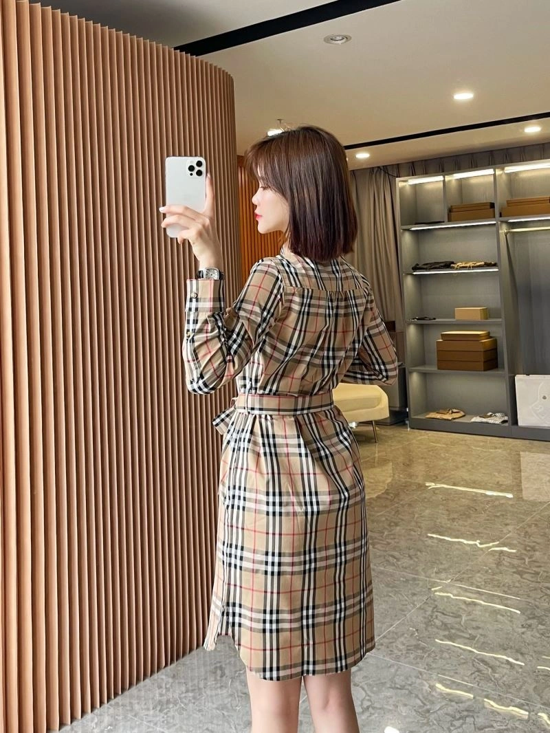 Burberry Dress Lightweight 104821