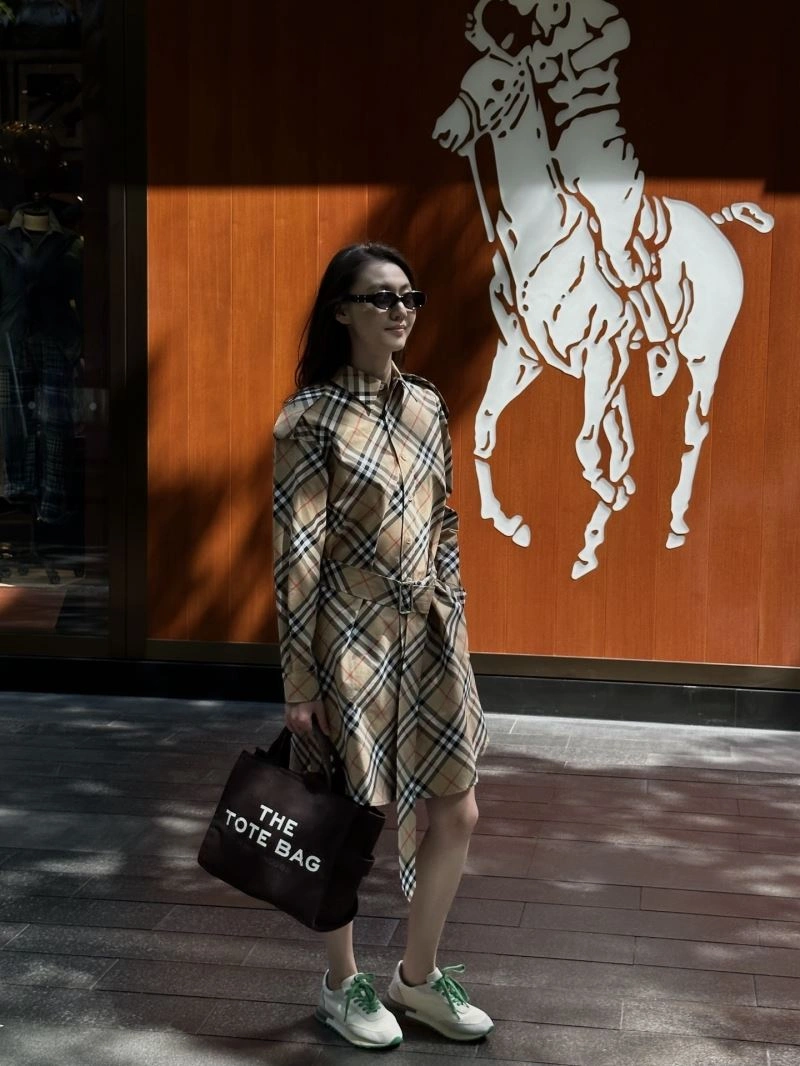 Burberry Dress SportInspired 104819