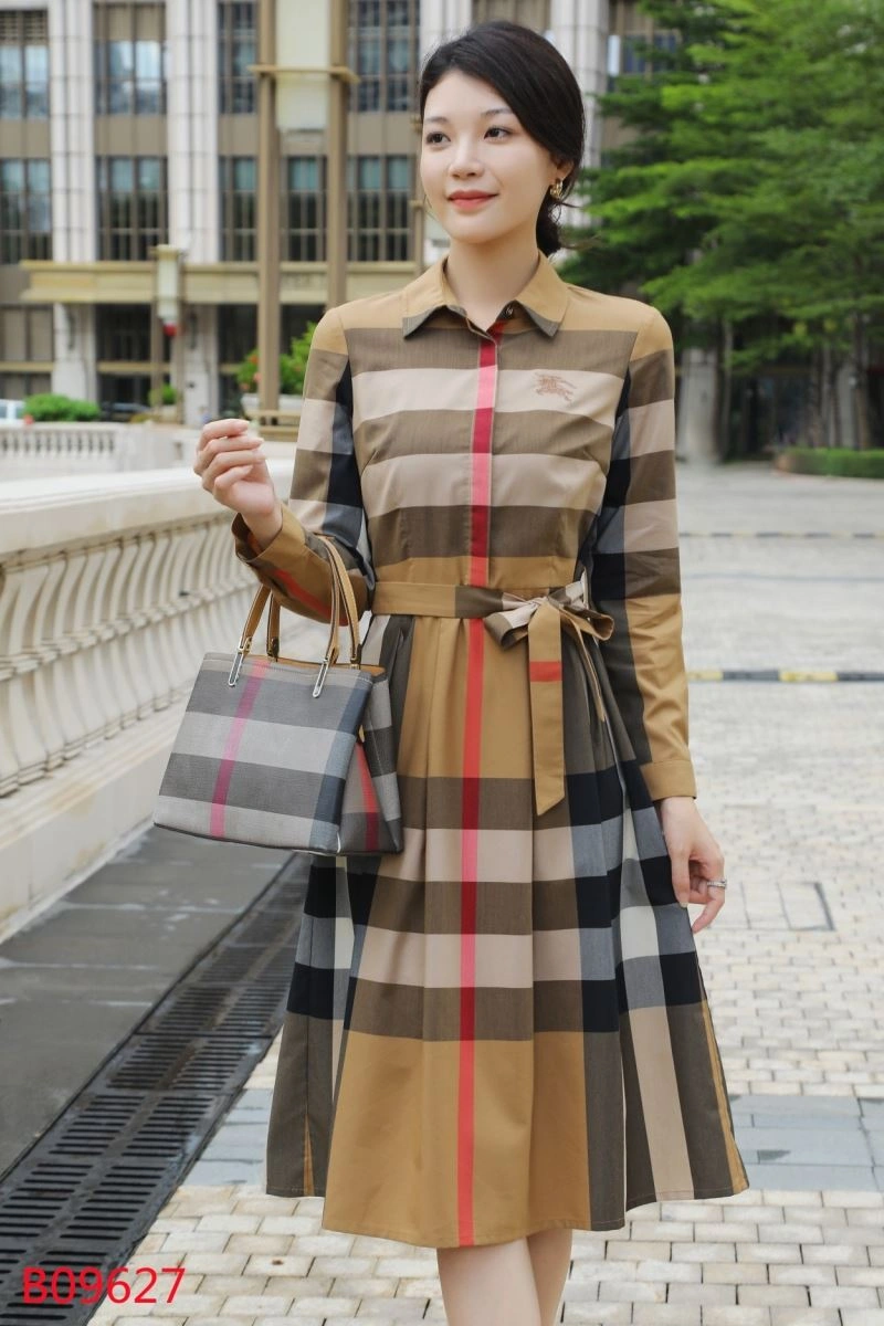 FlexibleFit Burberry Dress 104854