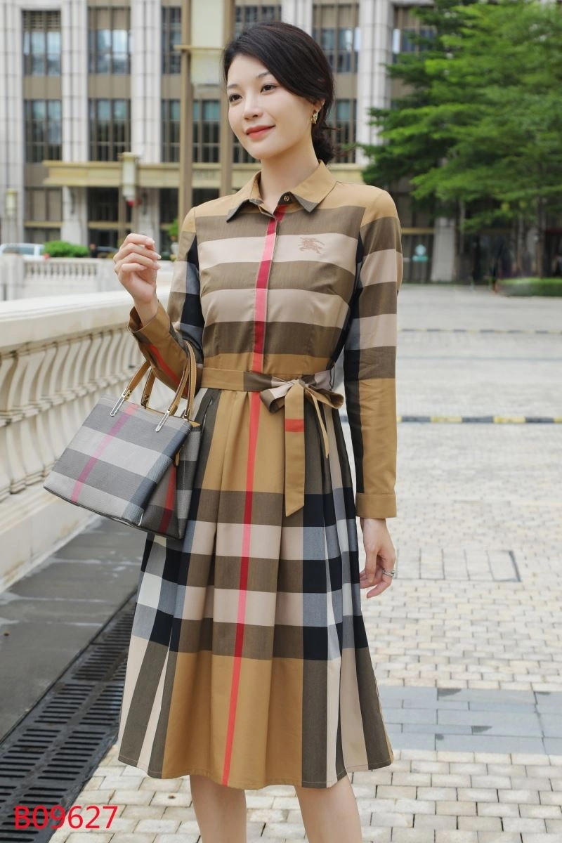 FlexibleFit Burberry Dress 104854