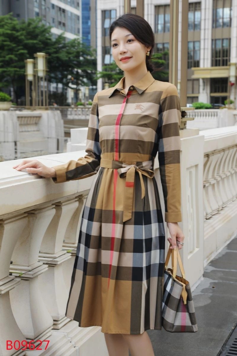 FlexibleFit Burberry Dress 104854