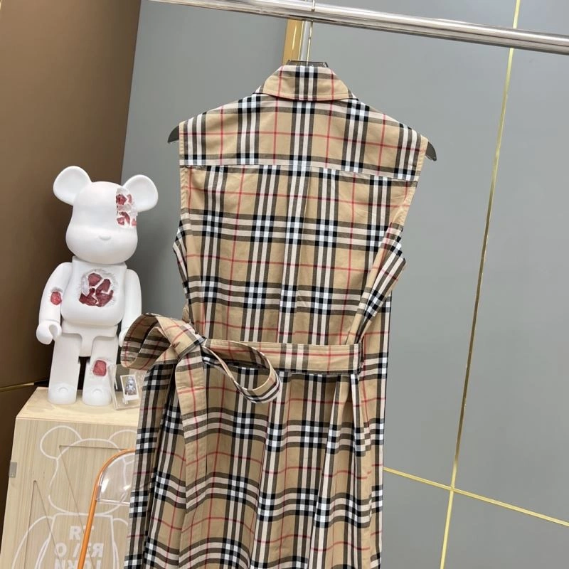 Fashionable Burberry Dress 104781