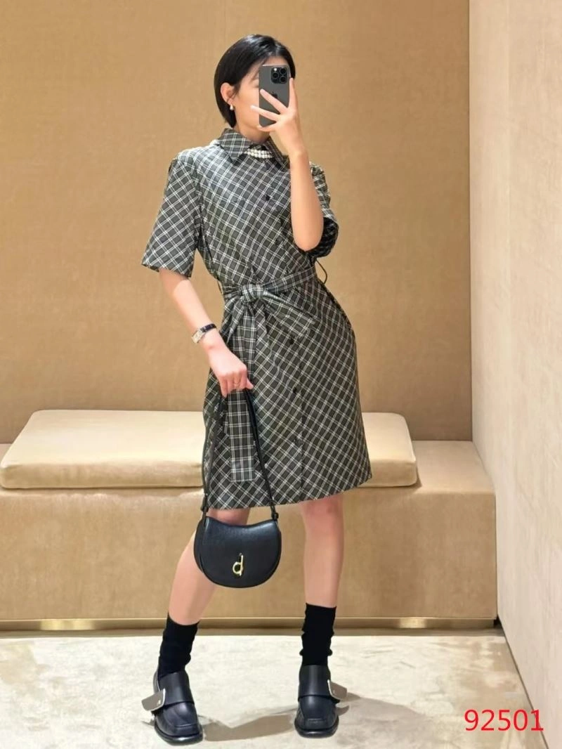 Tailored Burberry Dress 104780