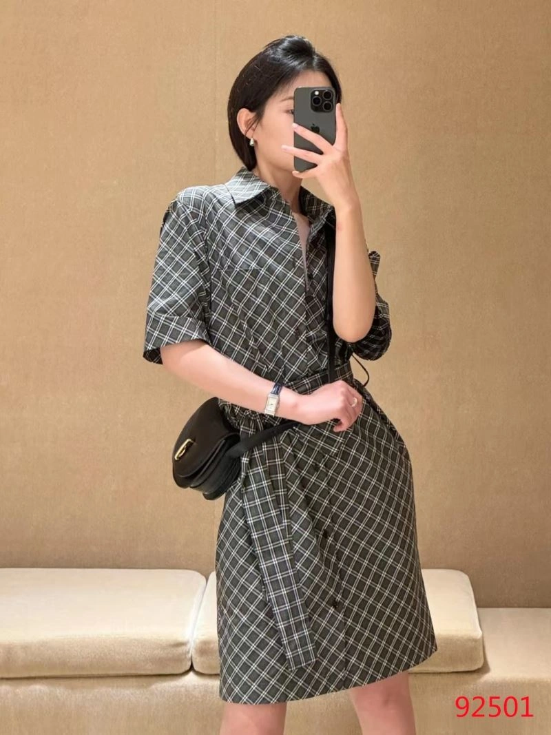 Tailored Burberry Dress 104780