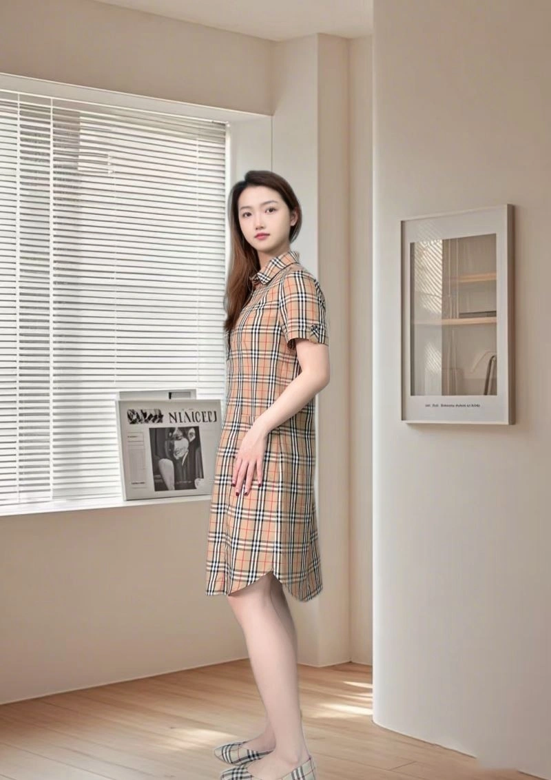 Burberry Dress EasyMatch 104767