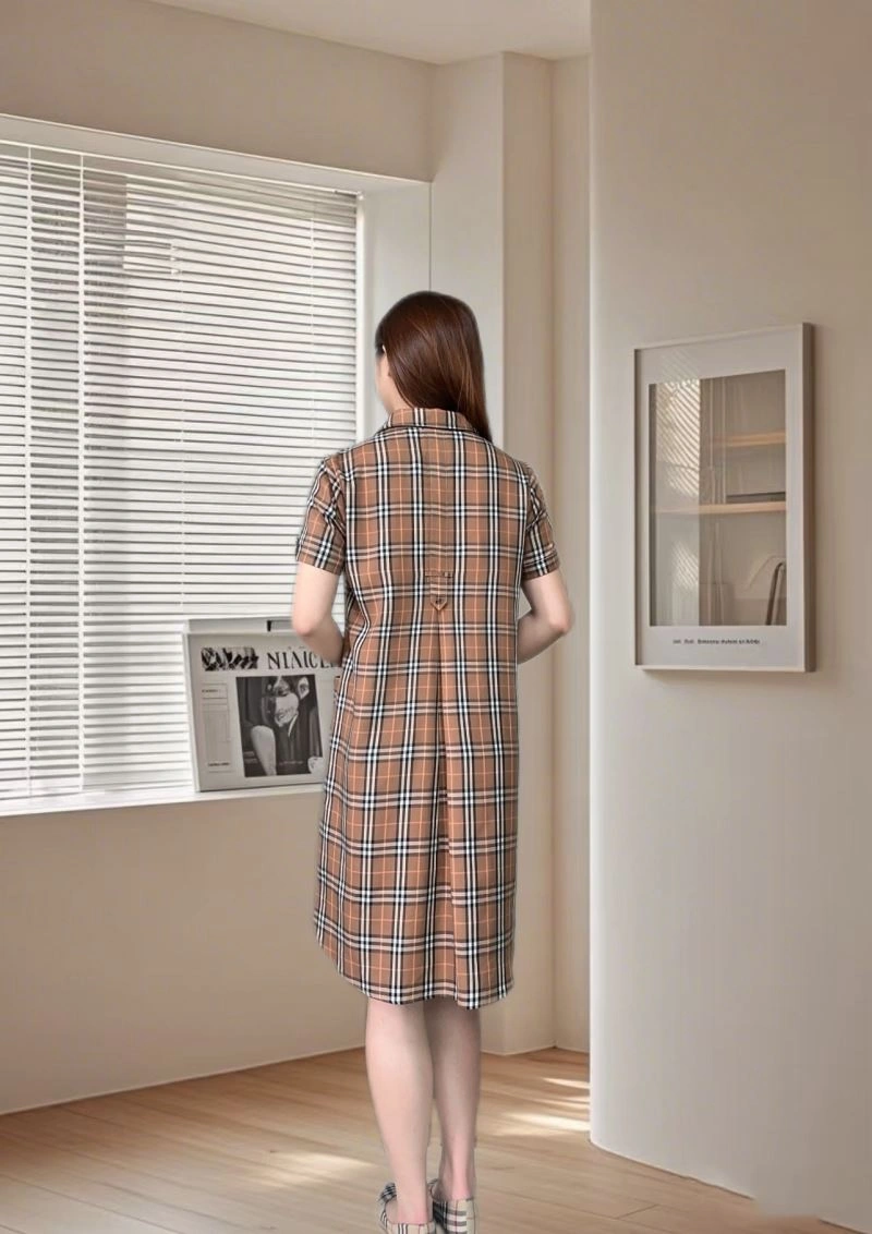 Sustainable Burberry Dress 104768