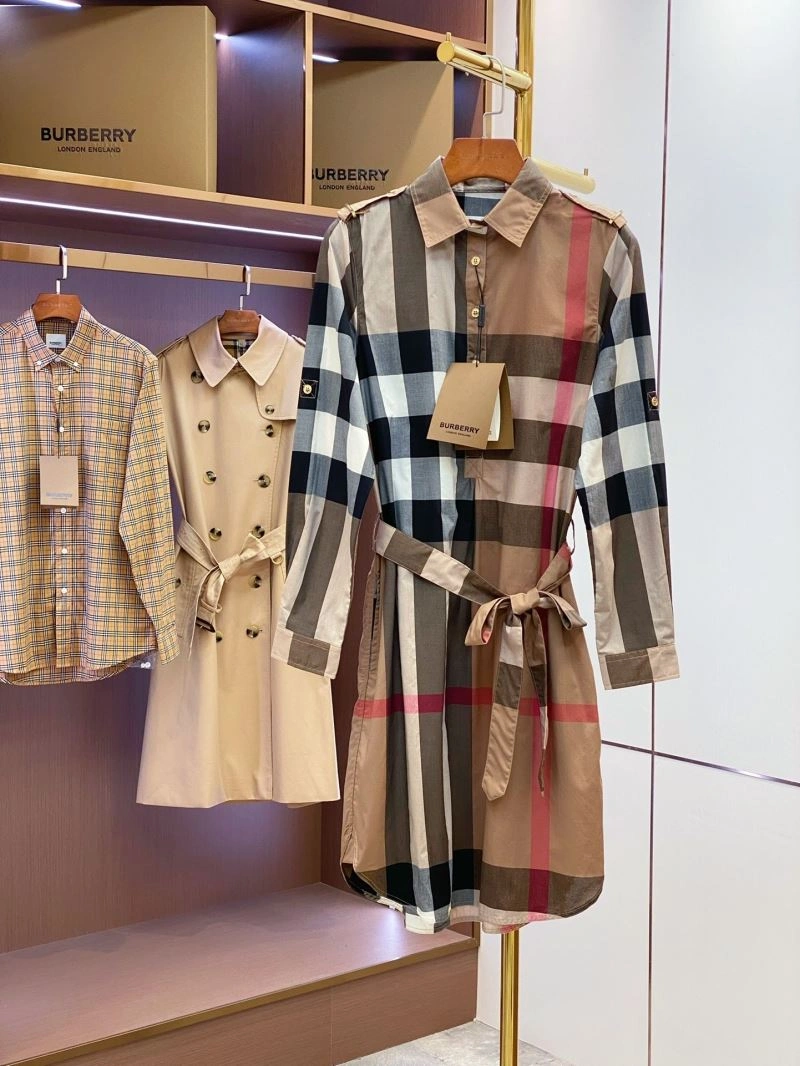 Burberry Dress Chic 104769
