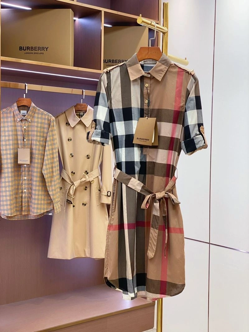 Burberry Dress Chic 104769