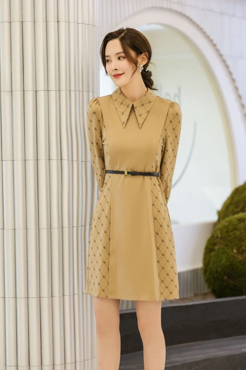 Elegant Burberry Dress 104754